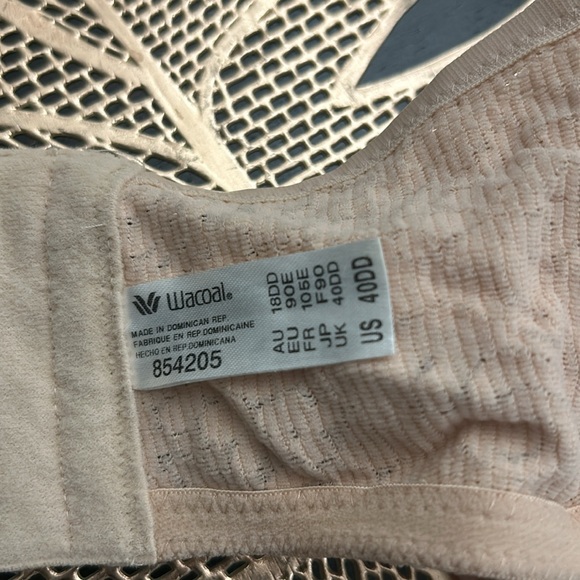 NWOT Wacoal Women's Halo Lace Strapless Bra in Cream/Tan 40DD - Picture 7 of 8